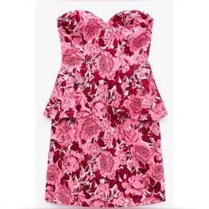 Zara Floral Jacquard Dress. Size S, pink color NWT